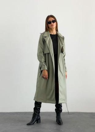 Жіноче демісезонне класичне пальто тренч універсального розміру з екошкіри оливкового кольору4 фото