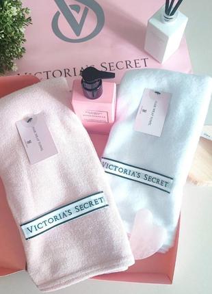 Полотенце для волос белое victoria's secret wash towel1 фото