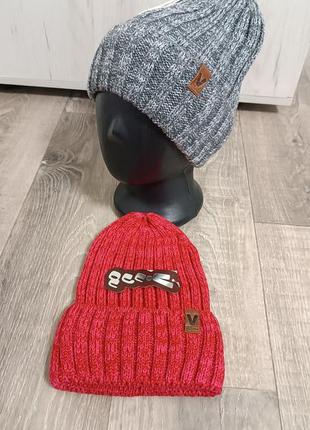 Теплая вязанная шапка 52-55 размер