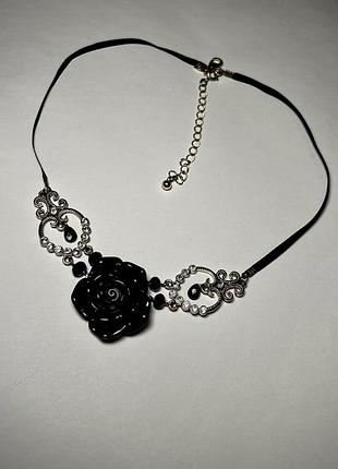 Кольє «розетта» avon