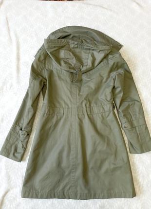 Жіночий плащ брендовий