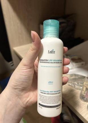 Кератиновий безсульфатний шампунь la'dor keratin lpp shampoo