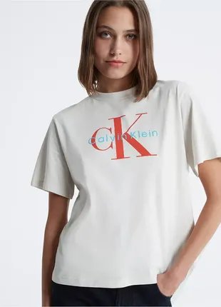 Футболка з лого оригінал calvin klein 40wp403