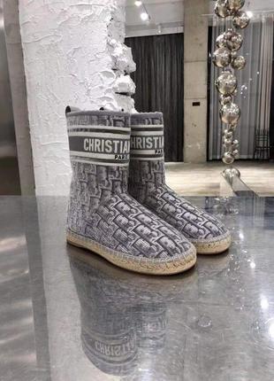 Угги и в стиле christian dior6 фото