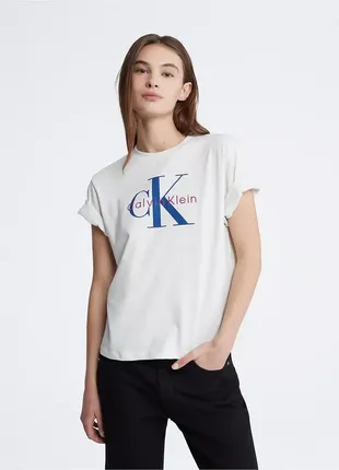 Футболка з лого оригінал calvin klein 40wp403