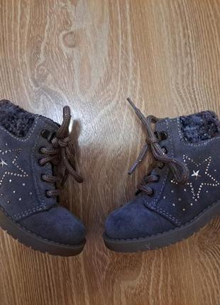 Ботинки демисезонные натуральные замшевые 20р