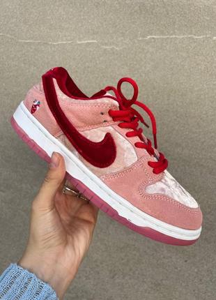 Кроссовки nike dunk low