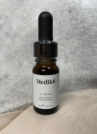 Сироватка medik8 c-tetra lipid vitamin c radiance serum 8 мл