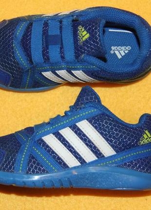 Кроссовки adidas р.23 стелька 14,5 см10 фото