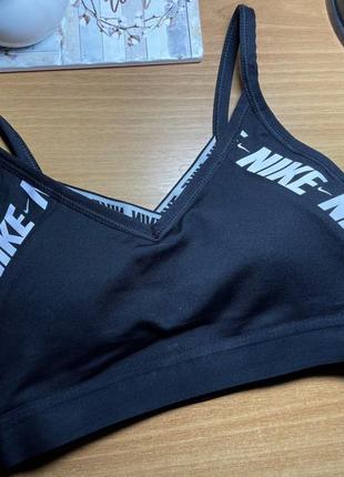 Спортивный топ nike оригинал