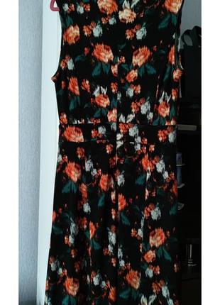 Полуприталенное трикотажное платье миди принт осенние цветы 🍁🌿8 фото