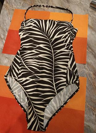 Купальник цільнокройний