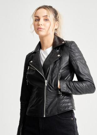 Стильная кожаная куртка barneys originals clara black leather moto jacket