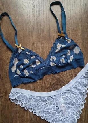 Тоненький бюстгальтер сіточка у ромашки розмір 75в