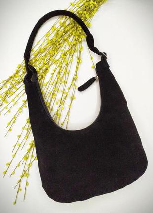 Замшевая сумочка  декорирована прошивкой2 фото