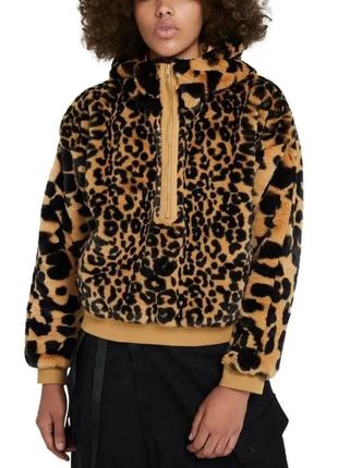 Jordan court to runway hoodie hotsell