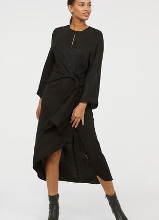 Стильное шикарное платье от h&m💃🔥🖤