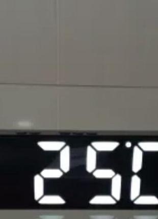 Цифровий будильник с  большим зеркальным светодиодным дисплеем.4 фото