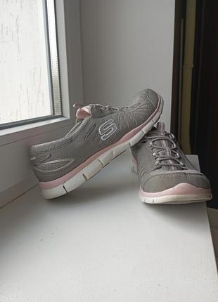 Кросівки снікерси skechers4 фото