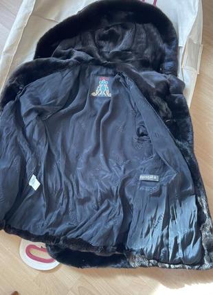 Шуба норочная avanti blackglama 44 размер, капишон кобра