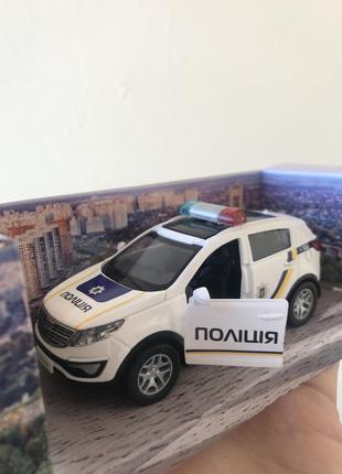 Машинка металлическая - полиция украины (сувенир, подарок)