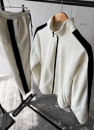 Спортивный костюм оверсайз белый