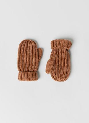 Рукавички zara