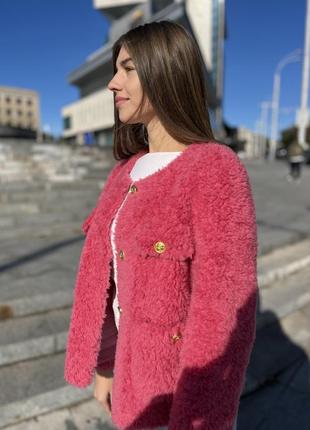 Коротка шубка натуральна овчина в кольорах