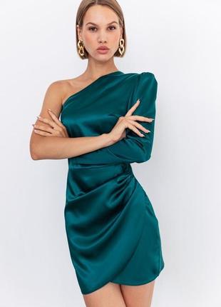 Коктейльна атласна сукня
