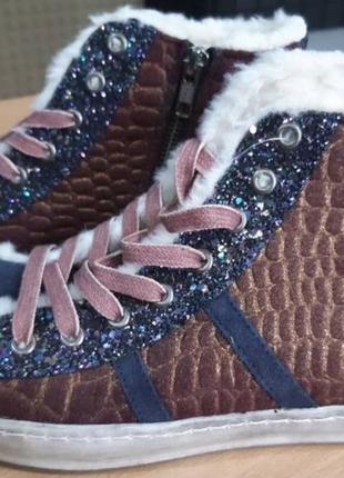 Нові шкіряні кеди ботинки  41р.