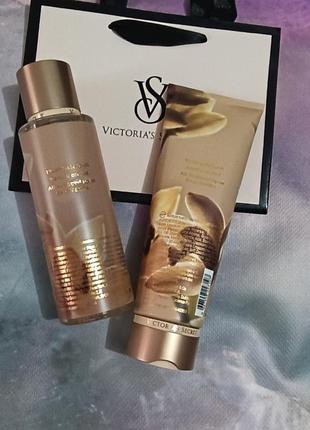 Новинка!парфумований лосйьон крем bare vanilla cashmere victoria's secret виктория сикрет вікторія сікрет оригінал5 фото