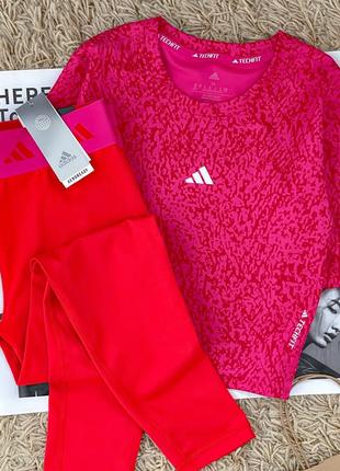 Костюм футболка + лосины adidas