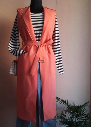 Коралловый летний лёгкий жилет-кардиган