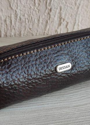 Ключница кожаная на молнии темно-коричневая (desisan).
