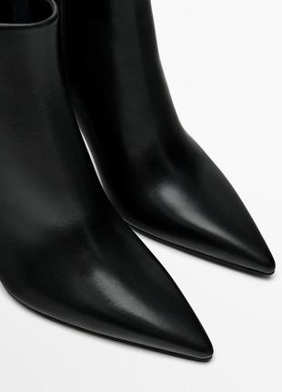 Massimo dutti шкіряні чобітки на каблуку -studio нові оригінал чорні5 фото