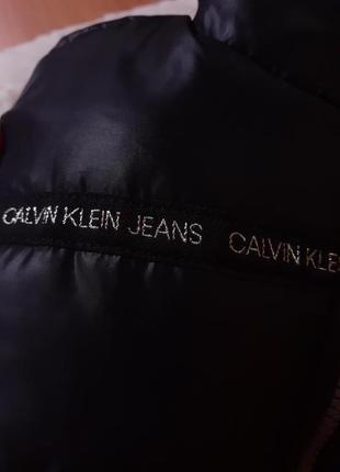 ❗❗❗шикарная безрукавка от calvin klein 4 года4 фото