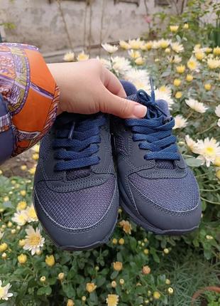 Кросівки nike air розмір 35,5 uk 33 фото