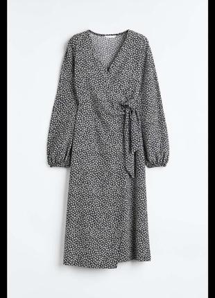 Хорошее платье длинное на запах жатка цветы м-л 10-12