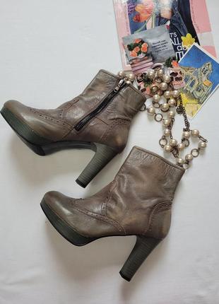 Стильні черевики тм liebeskind berlin на блискавці та невисокій платформі 🌿розмір 39🌿