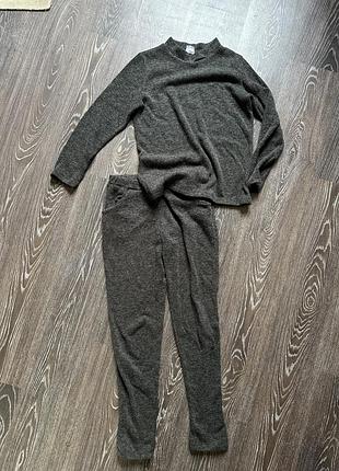 Теплый трикотажный костюм