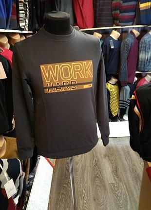 Спортивный реглан отличного качества