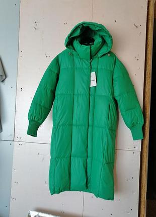 Яркая куртка пальто дутик капюшон отстегивается яркая куртка пальто дутик капюшон