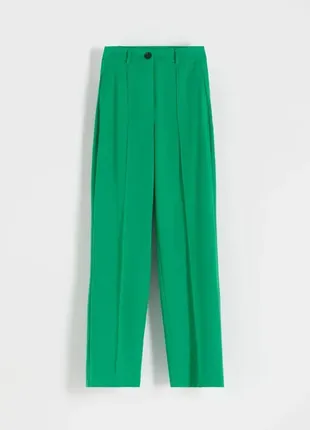 Прямые зеленые брюки со стрелками s2 фото
