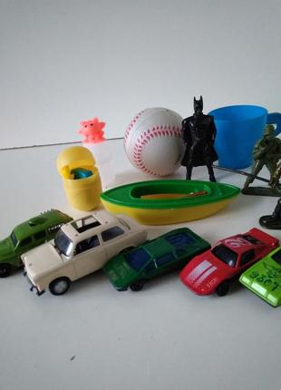 Детские игрушки машинки фигурки свисток солдатики мячик3 фото