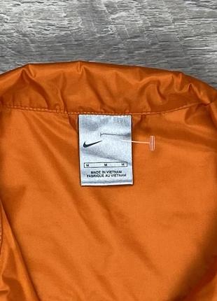 Nike жилетка м размер женская плащовка оранжевая оригинал3 фото