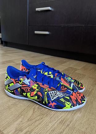 Футбольные бутсы adidas nemeziz messi