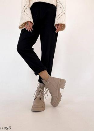 Бежевые натуральные кожаные короткие низкие зимние ботинки на шнурках шнуровке платформе толстом каблуке кожа зима беж9 фото