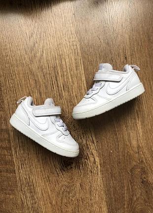 Nike court borough на липучках