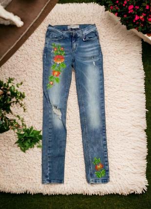 Актуальні, стильні, з розписом джинси на 11-12 років denim
