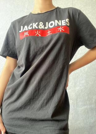 Оригинальная футбока jack and jones